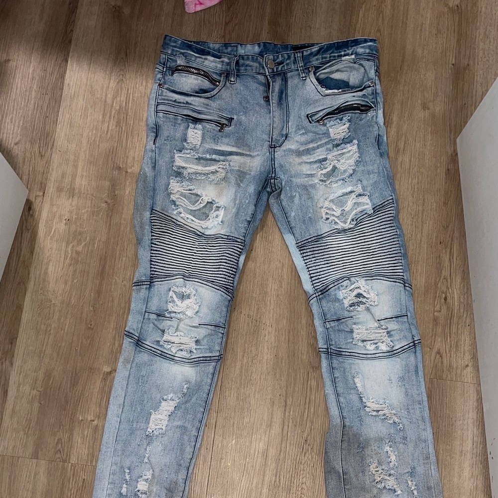 Men's Distressed Light Blue Skinny Jeans
